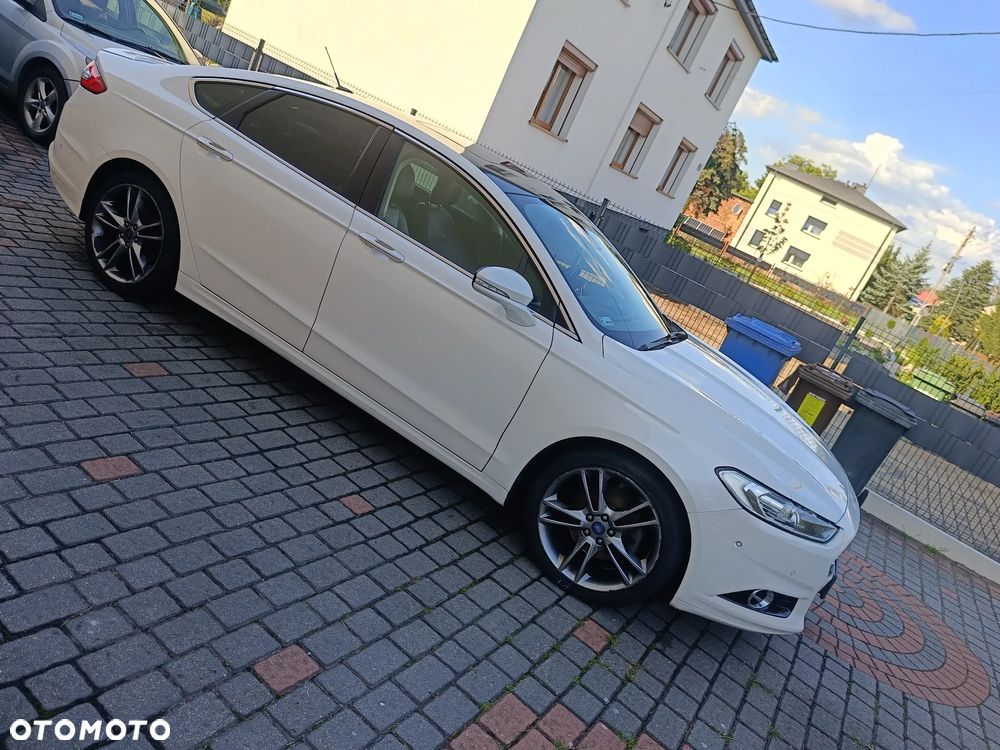 Ford Fusion - 10