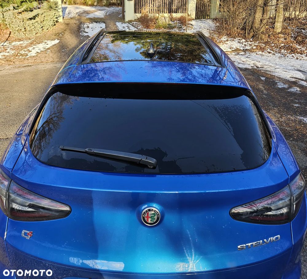 Alfa Romeo Stelvio 2.0 Turbo Competizione Q4 - 9