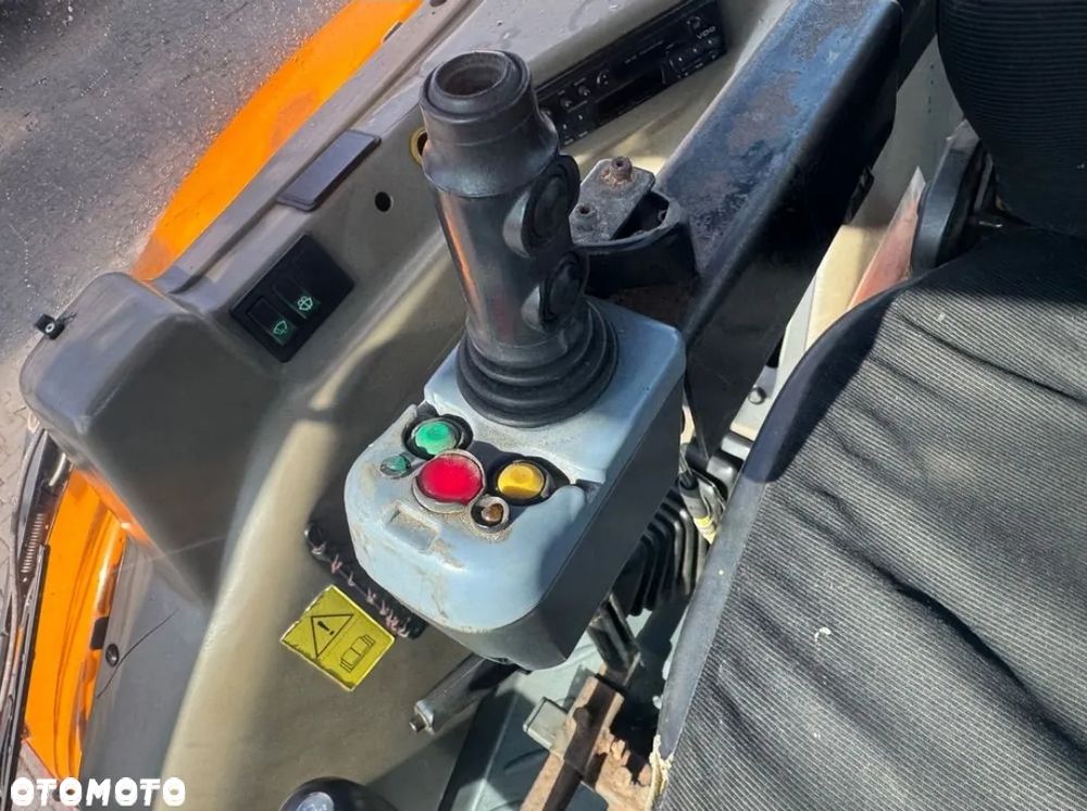 Renault Ergos 100 4x4 Manual Tur Łyżka 2003 r. Klima WOM - 30