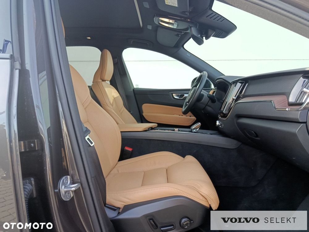 Volvo XC 60 - 16