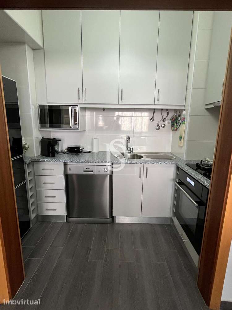Apartamento T2, a 100 metros da PRAIA, em QUARTEIRA - Grande imagem: 3/12