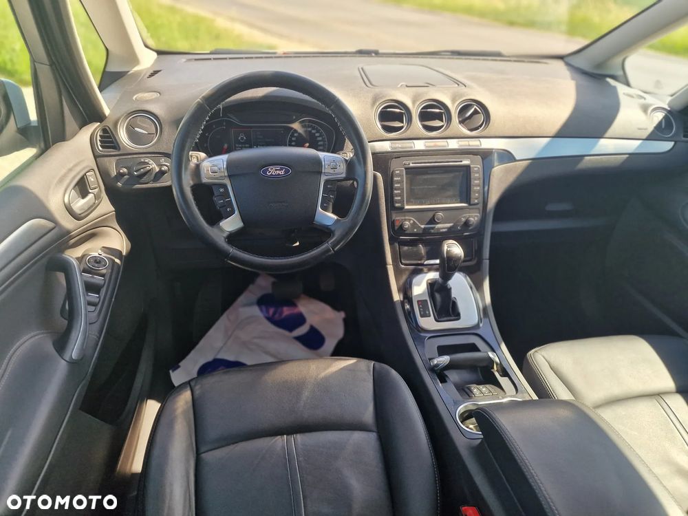 Ford Galaxy 2.0 TDCi Platinium X (Titanium) MPS6 - 24