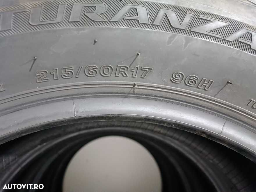 215 60 R17 96H BRIDGESTONE CP V10499 - 4