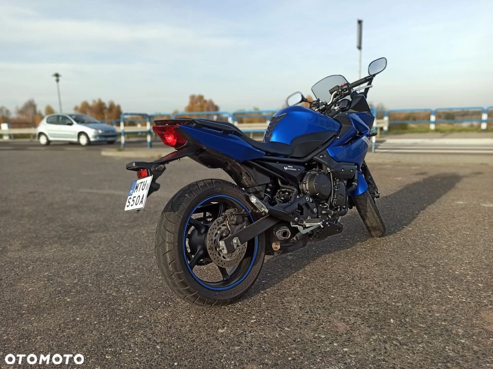 Yamaha XJ - 7