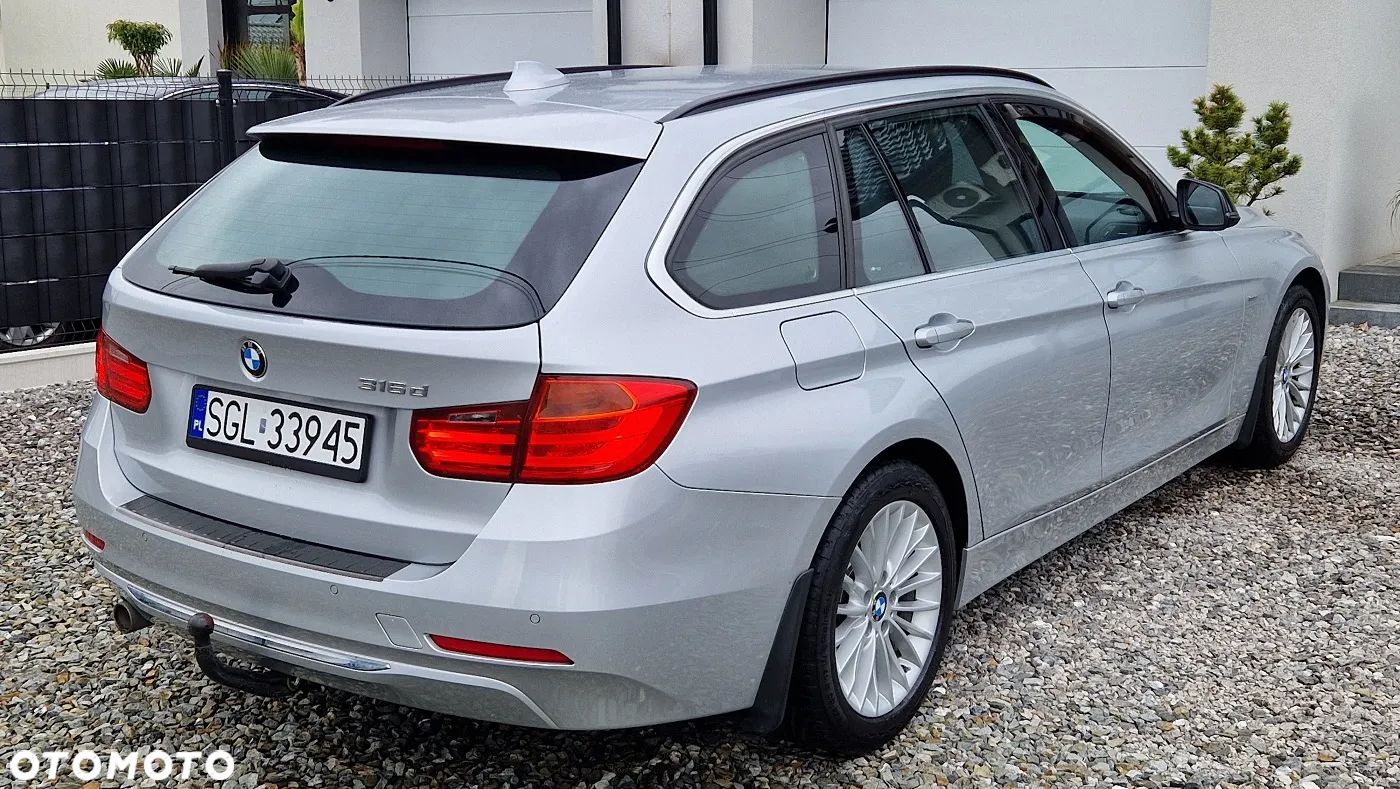 BMW Seria 3 320d Luxury Line - 15
