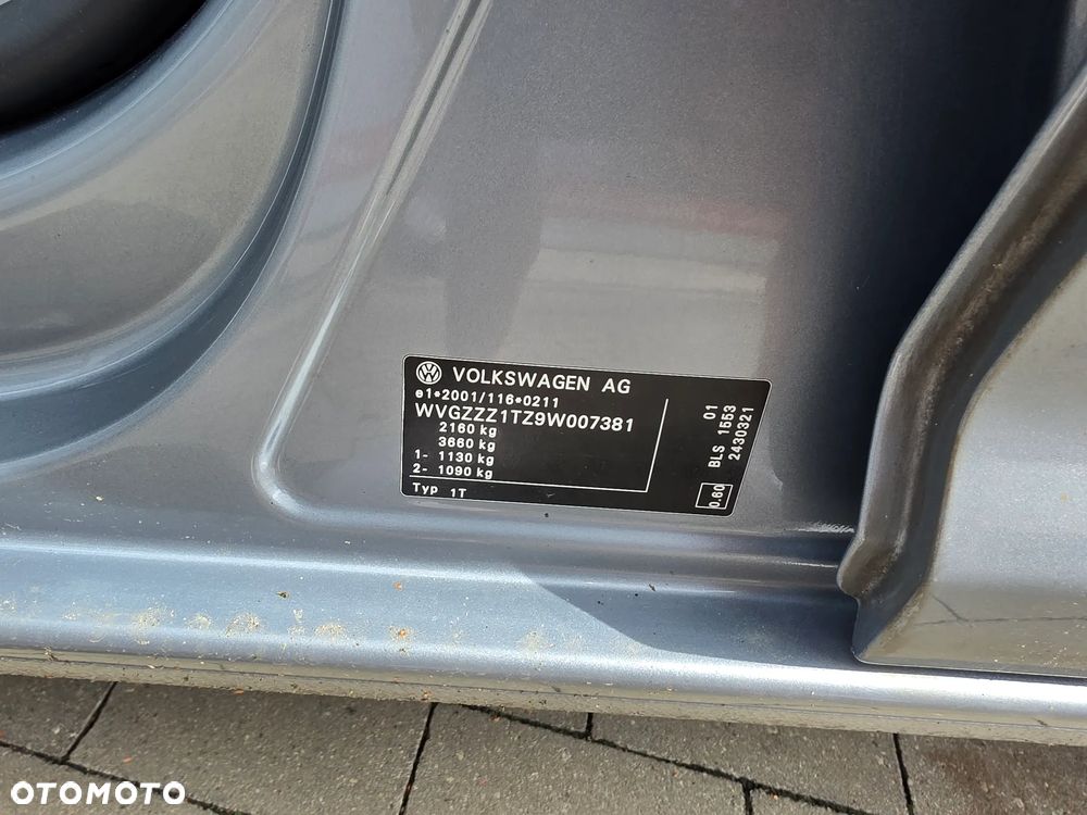 Volkswagen Touran 1.9 TDI DPF Highline - 29