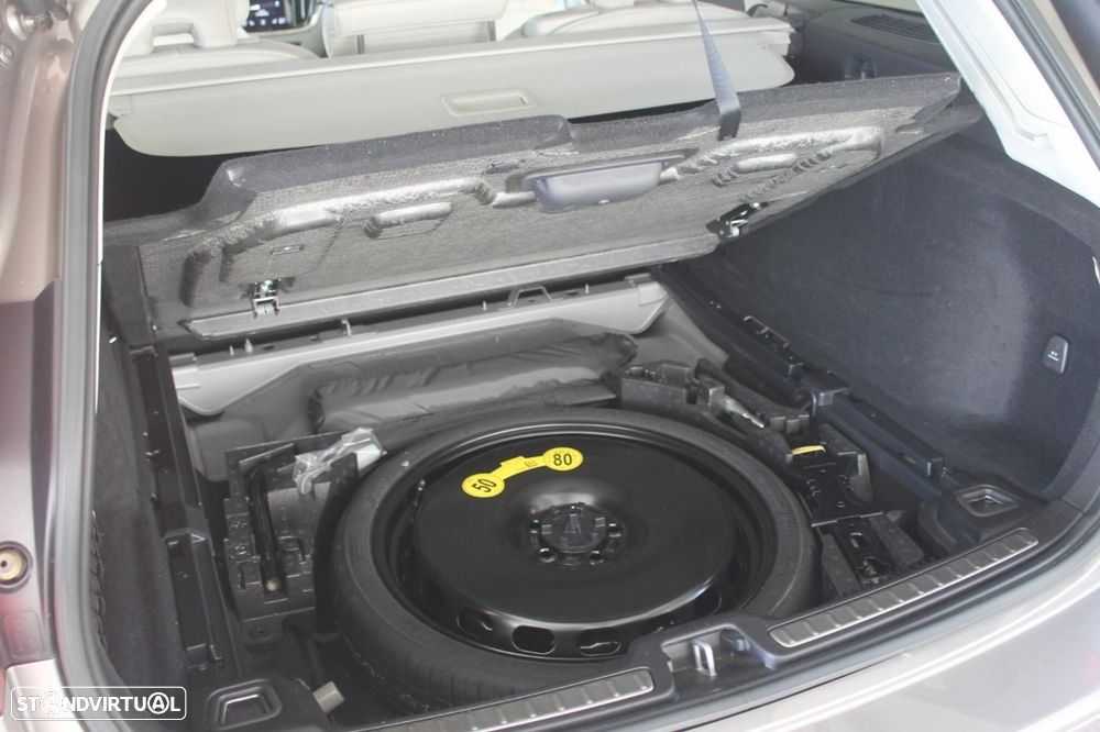 Volvo V60 Cross Country 2.0 B4 Geartronic - 46