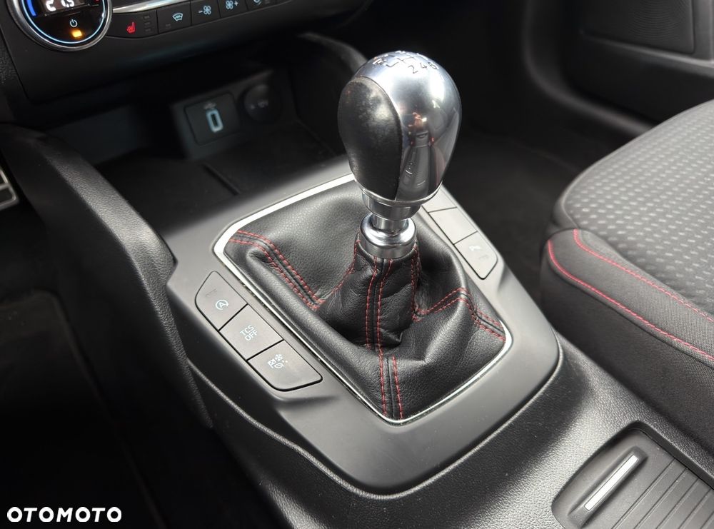 Ford Focus 1.5 EcoBoost STart-Stopp-System ST-LINE - 39