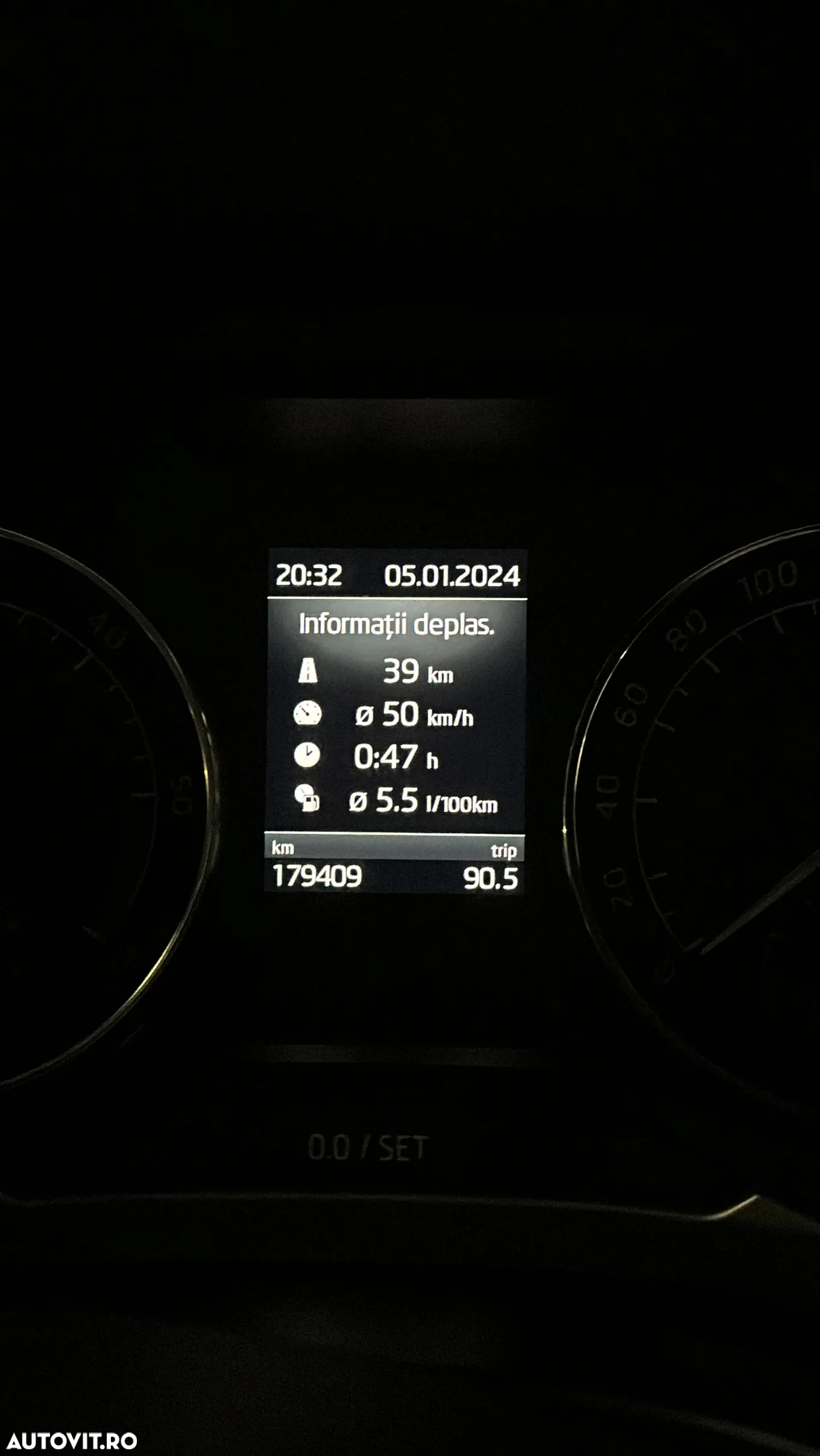 Skoda Superb 1.6 TDI DSG Ambition - 21