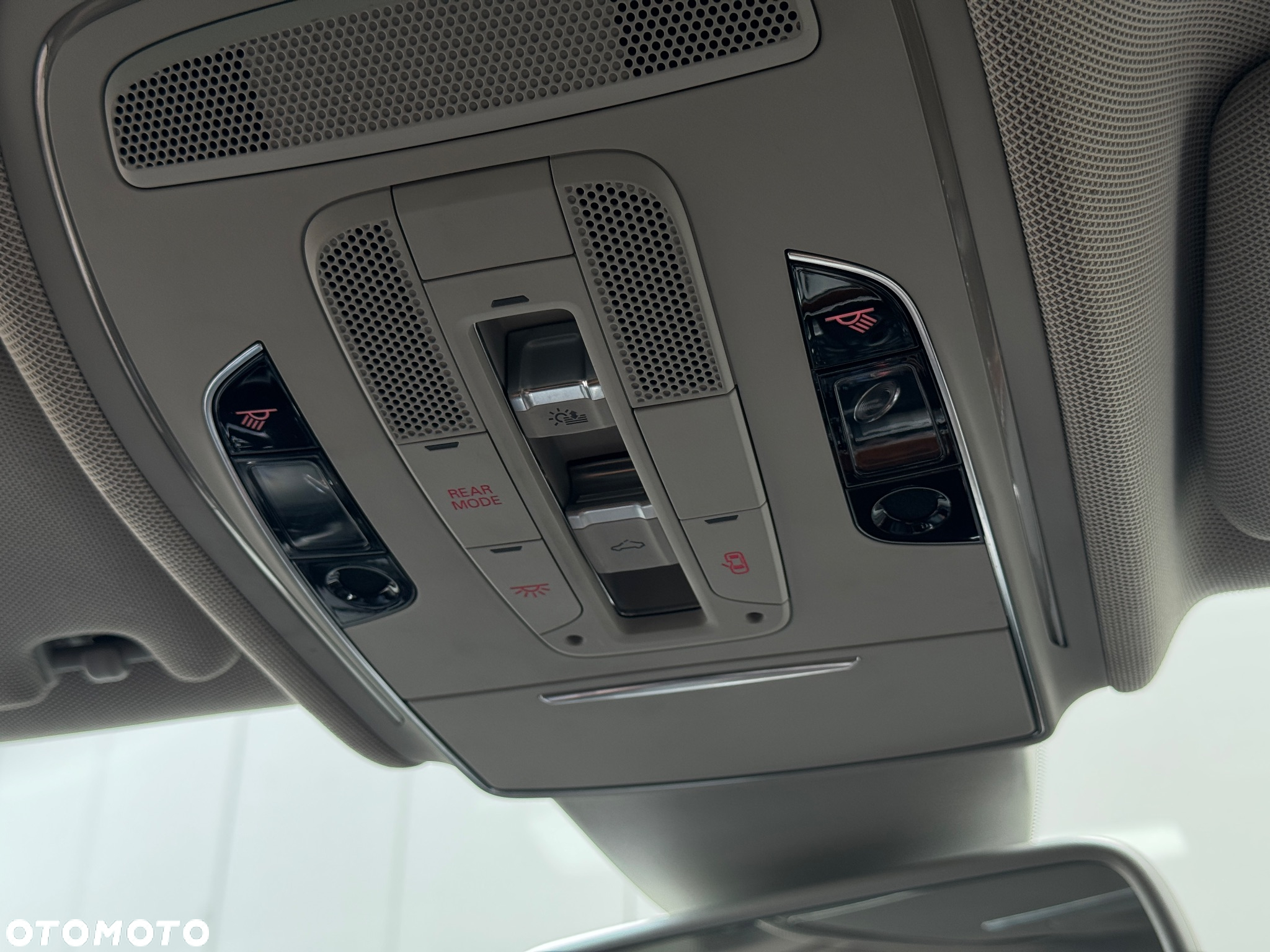 Audi A8 3.0 TDI L Quattro - 28