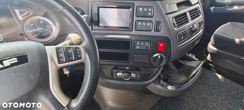 DAF XF 480 Low Deck - 8