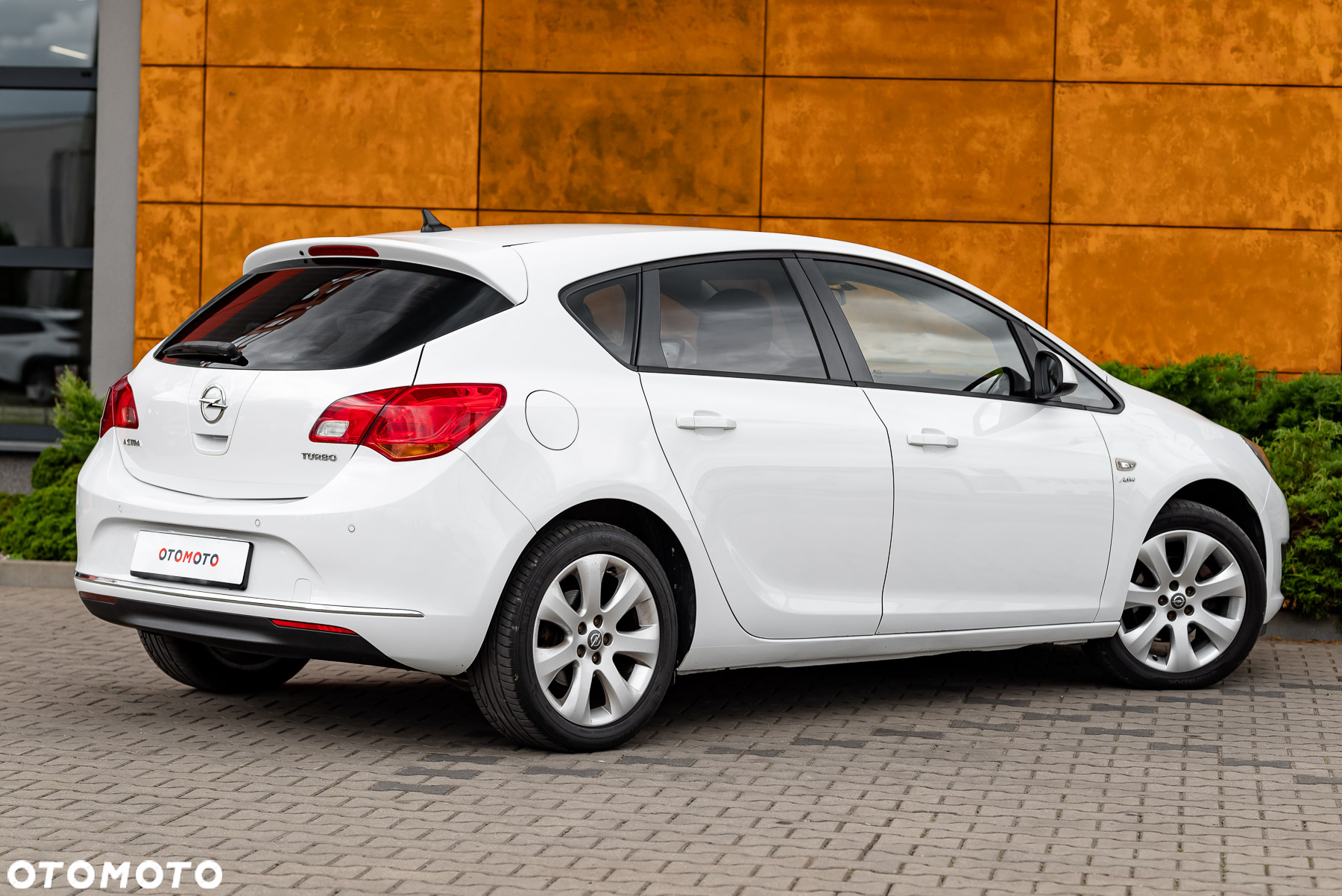 Opel Astra 1.4 Turbo Cosmo - 16