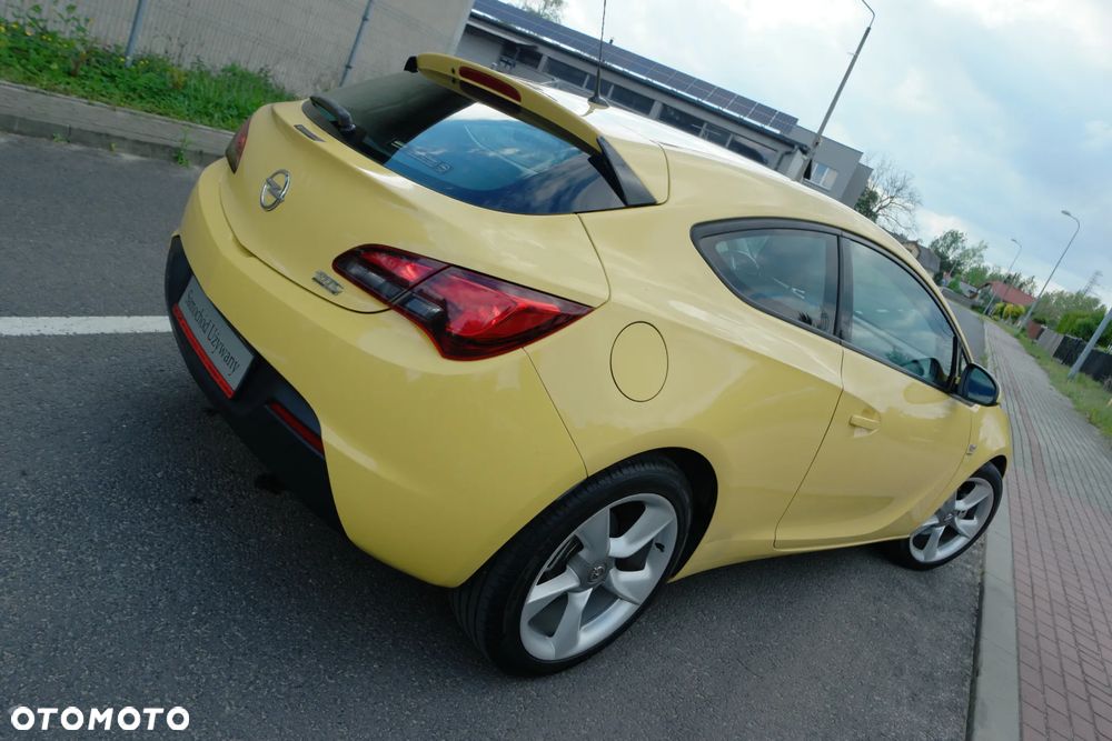 Opel Astra - 2