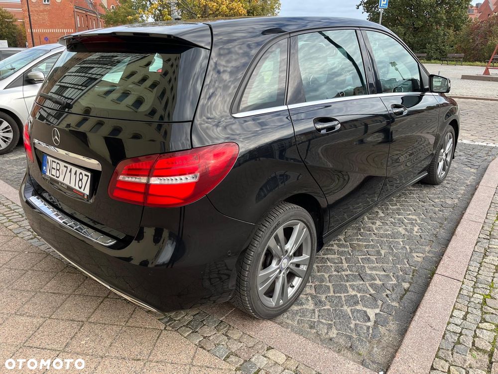 Mercedes-Benz B-Class 2017 photo 4