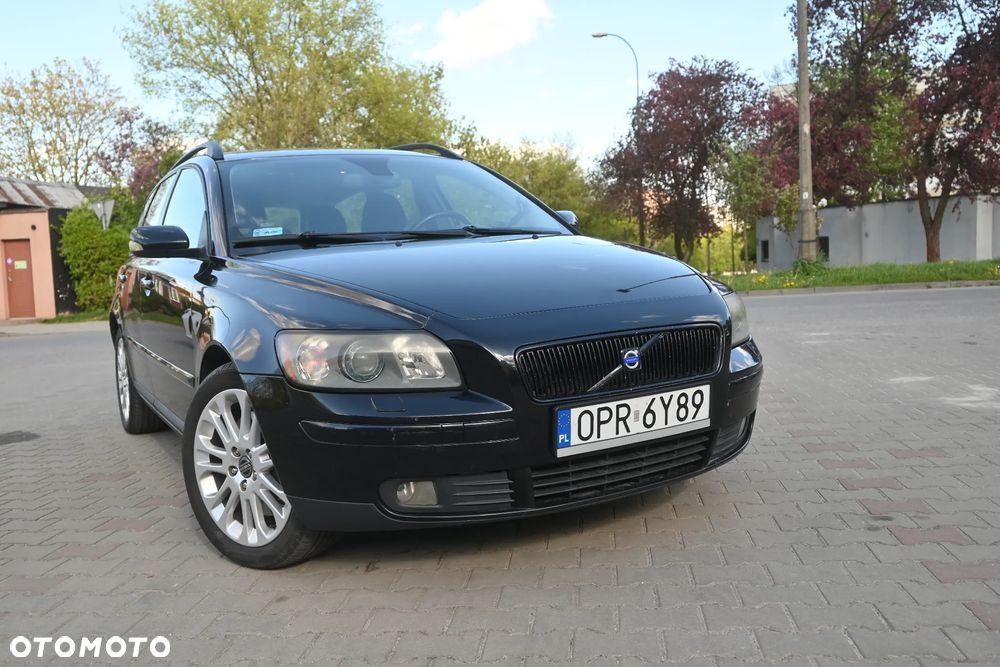 Volvo V50 T5 Summum - 1