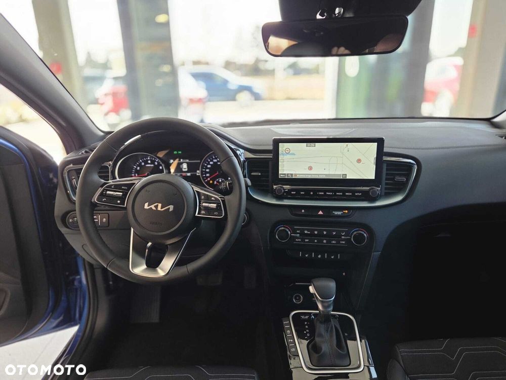 Kia XCeed - 24
