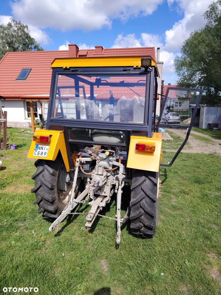 Ursus C-330 - 4