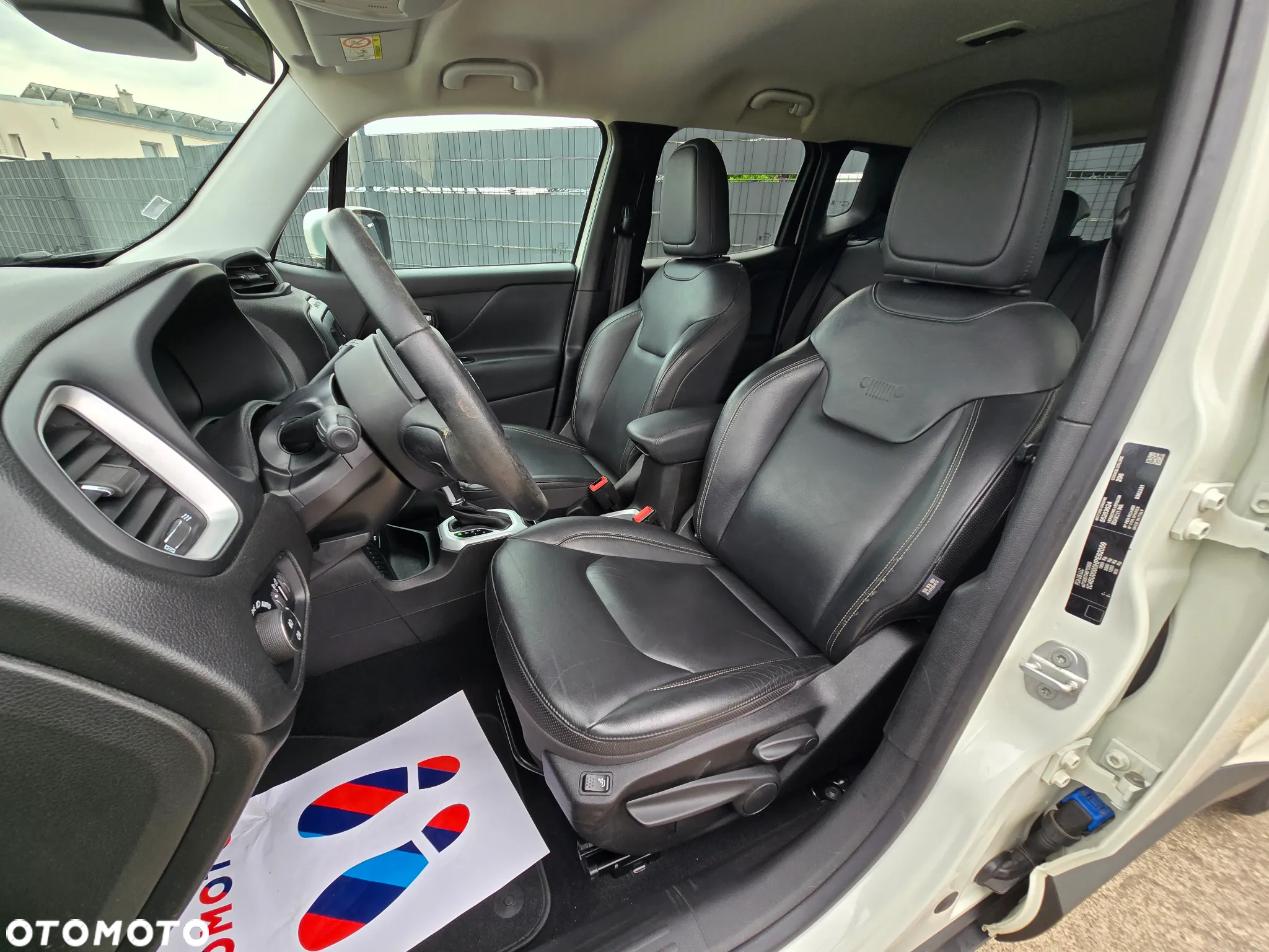 Jeep Renegade 1.4 MultiAir Limited FWD S&S - 16