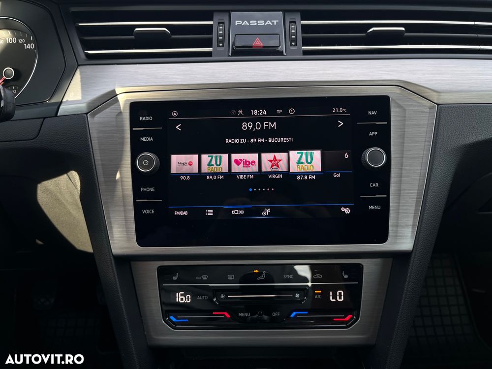 Volkswagen Passat 2.0 TDI SCR Advance - 17