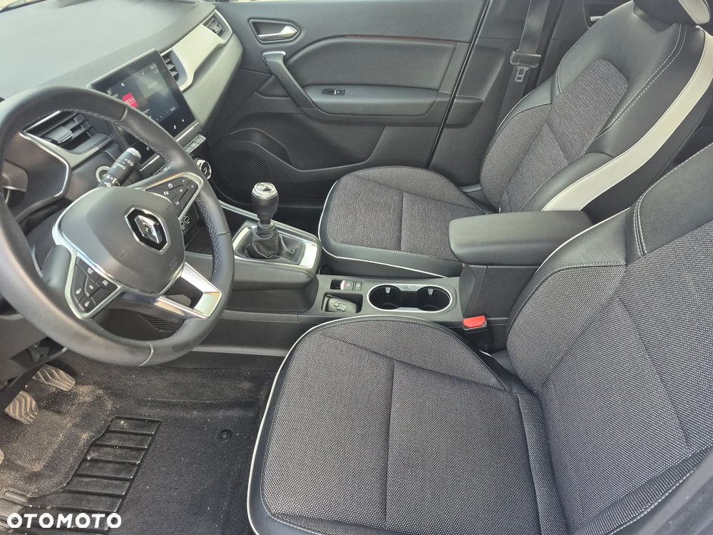 Renault Captur 1.3 TCe mHEV Intens - 6