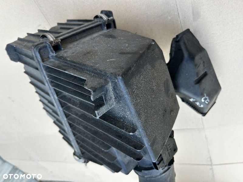 OBUDOWA FILTRA POWIETRZA MAZDA 3 13-17R 1.5D - 4