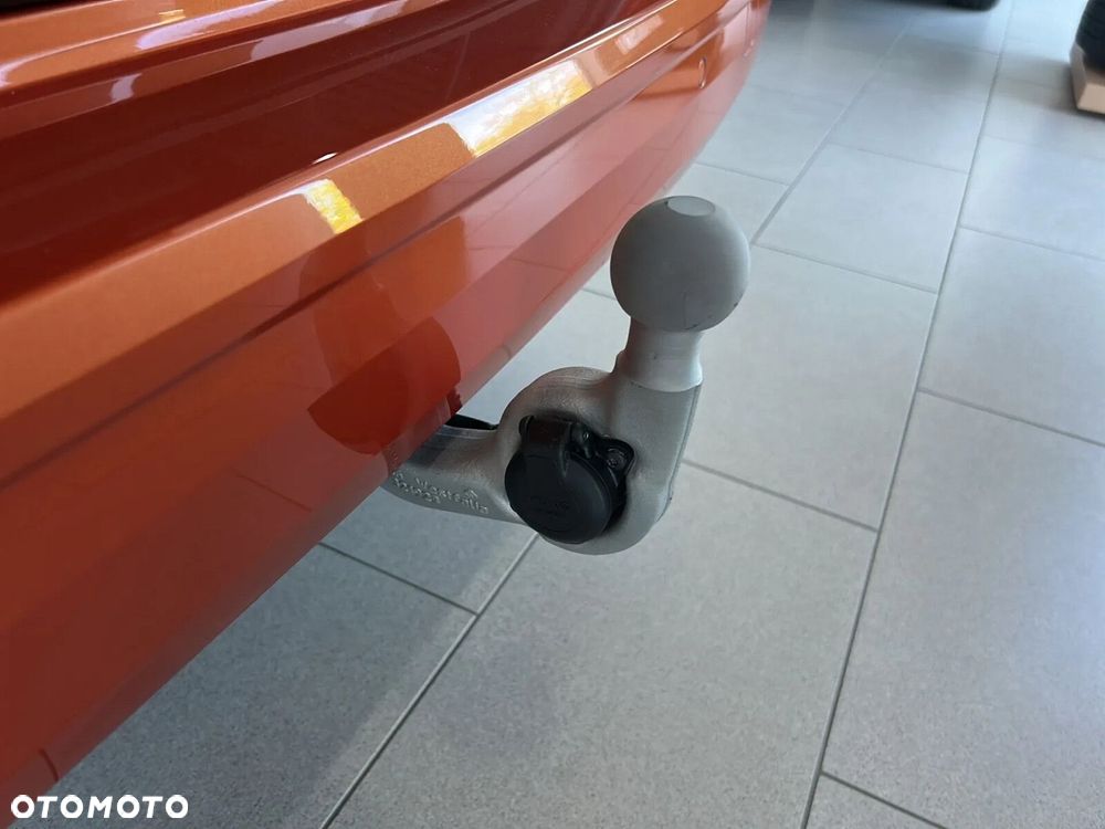 Volkswagen Multivan - 32