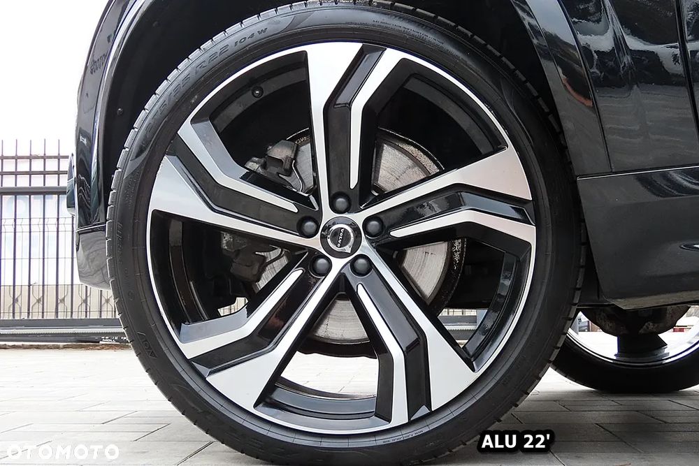 Volvo XC 90 B5 D AWD Ultimate Dark - 17