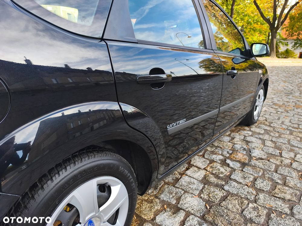 Ford Focus - 13