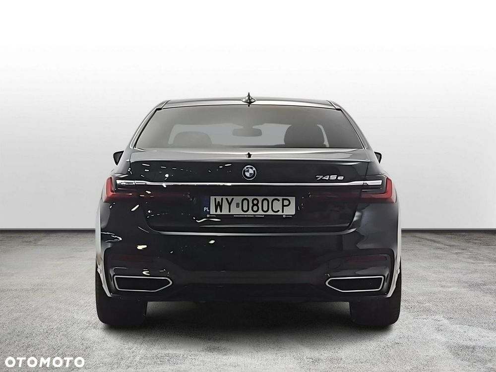 BMW Seria 7 - 5