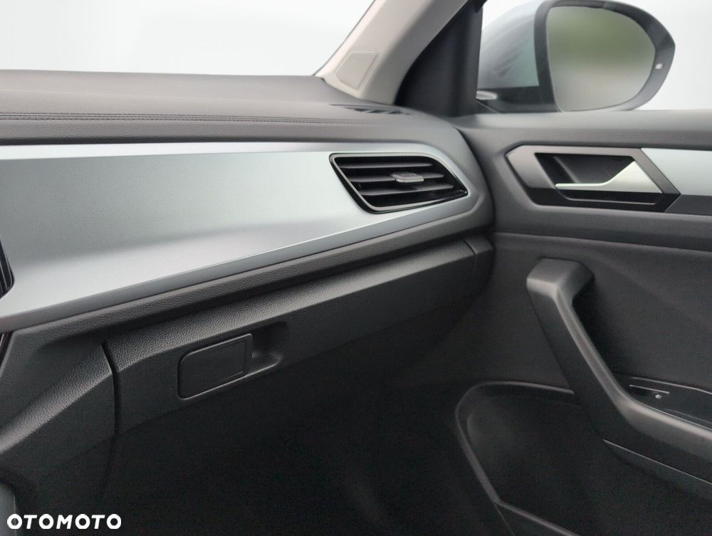 Volkswagen T-Roc 1.5 TSI Life DSG - 33