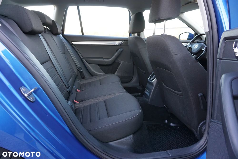 Skoda Octavia 2.0 TDI Ambition EU6 - 23