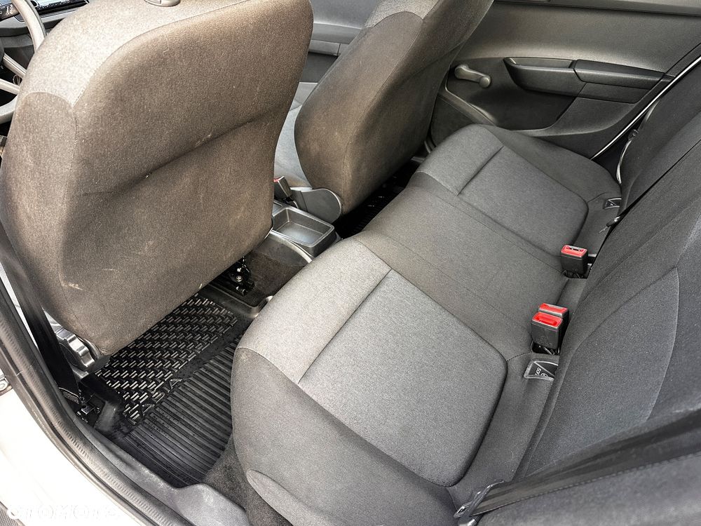 Skoda Fabia 1.0 Active - 17