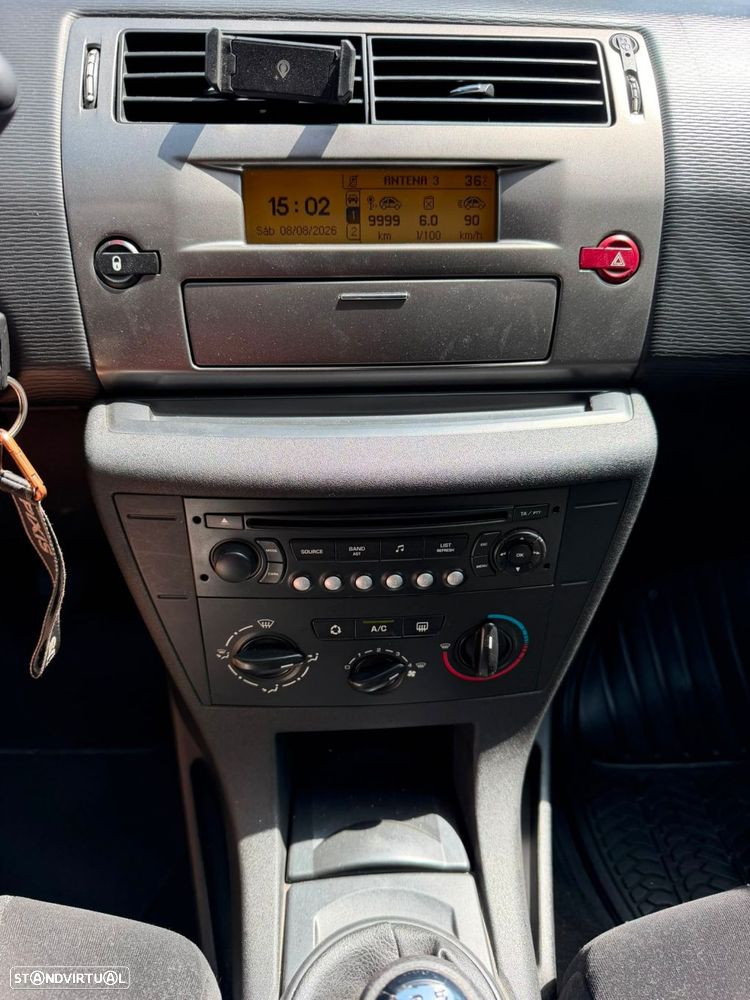 Citroën C4 1.6 HDi Attraction - 26