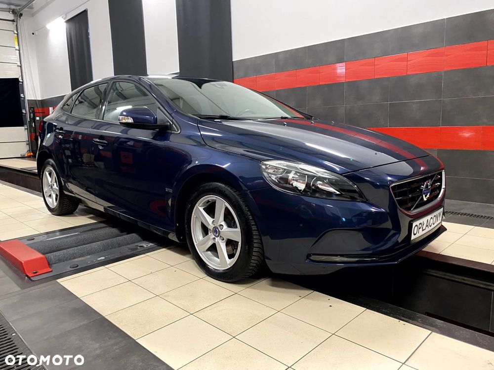Volvo V40 D2 Momentum - 6