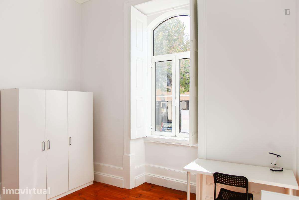 Quarto - localizado em Cidral Coimbra - Grande imagem: 5/43