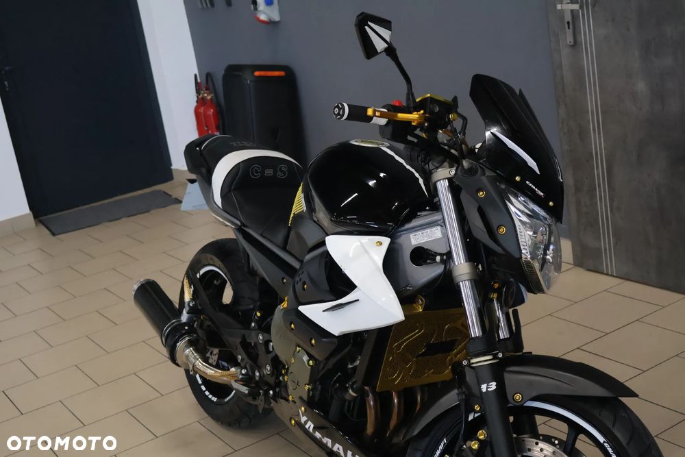 Yamaha XJ - 4
