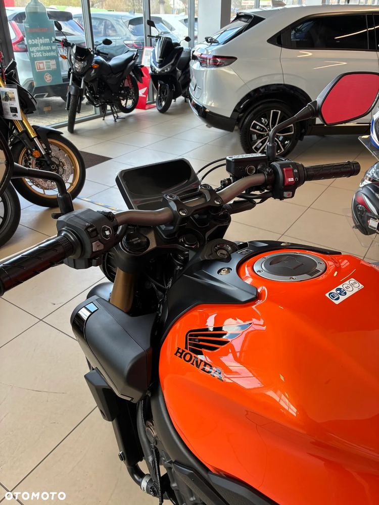 Honda CB - 4