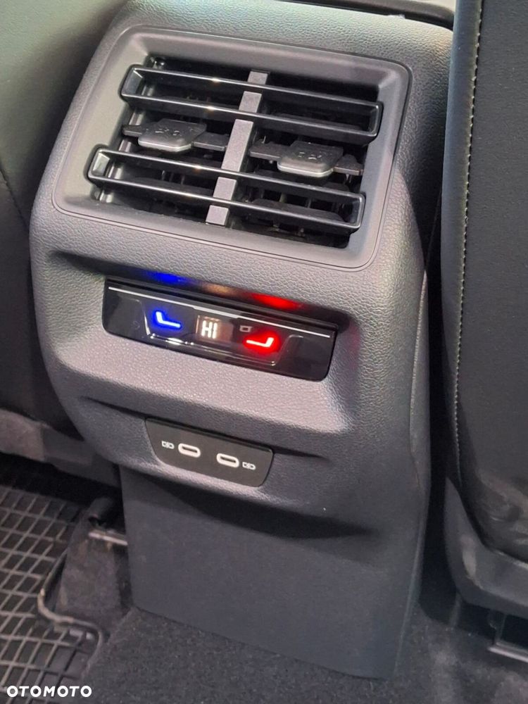 Volkswagen Tayron - 27