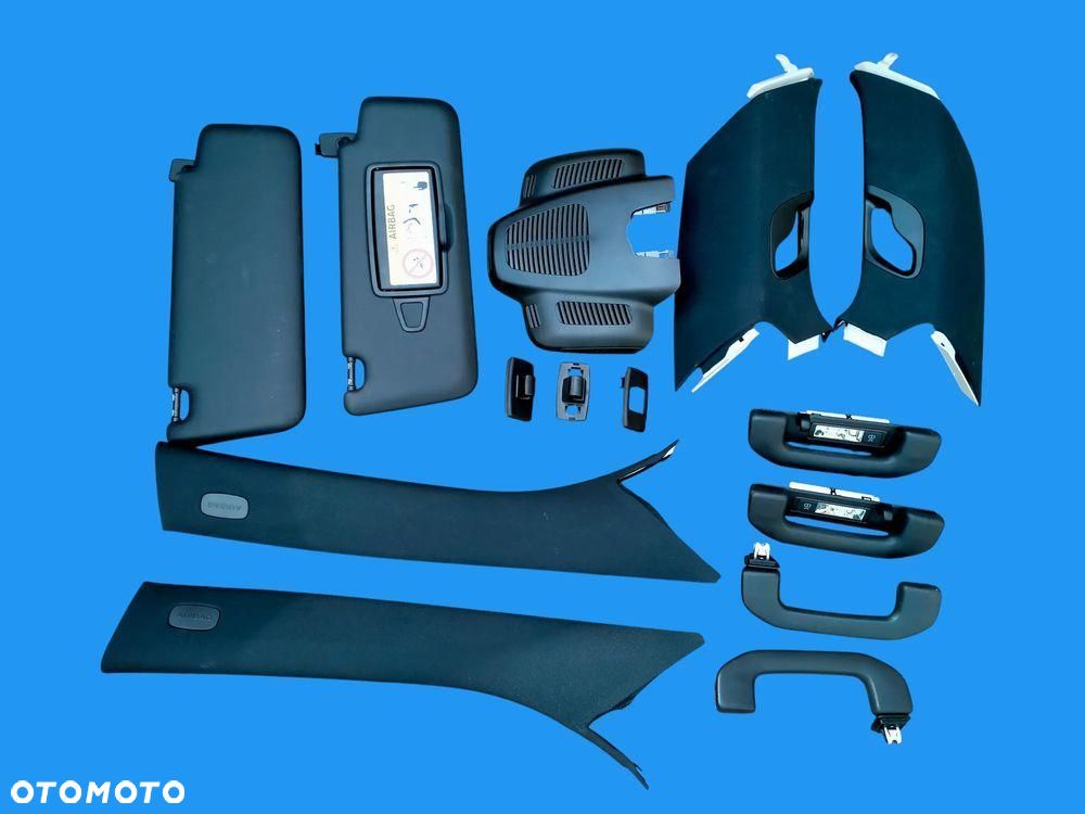 Mercedes E klasa W213 LIFT Kombi AMG CZARNA Podsufitka Lampka Słupki - 2