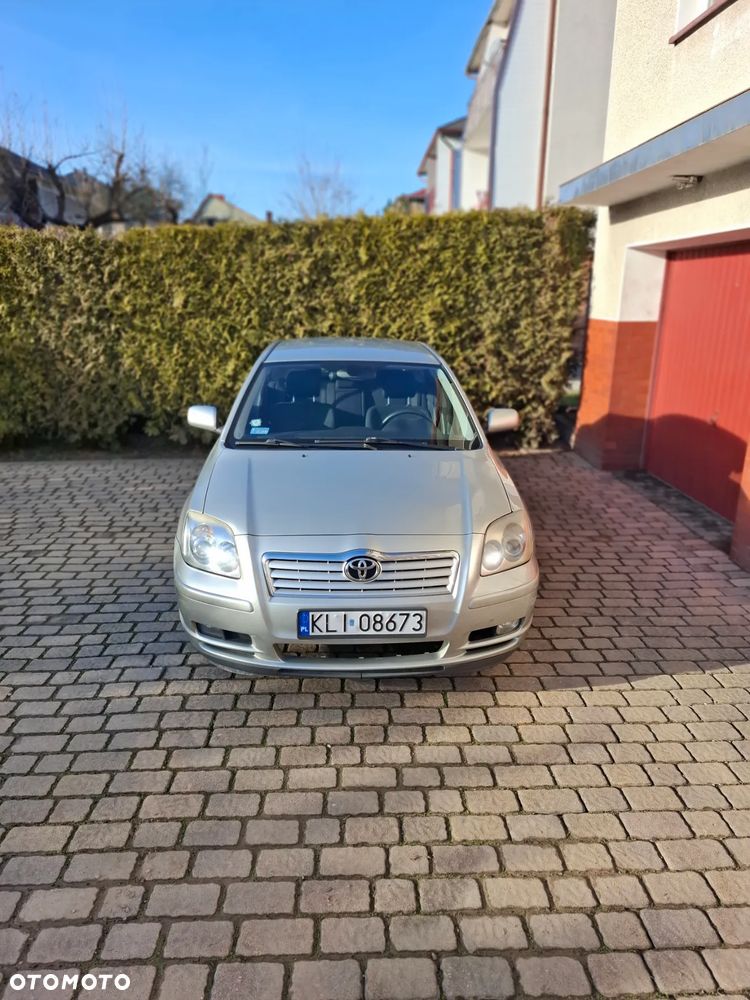 Toyota Avensis 2.0 D-4D Luna - 3