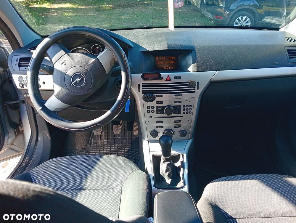 Opel Astra 1.6 - 5