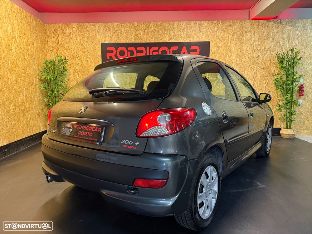Peugeot 206+ 1.1 Trendy - 22