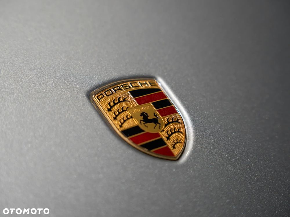 Porsche 911 Turbo S - 20