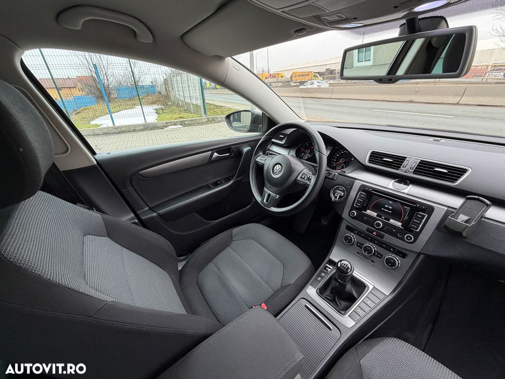 Volkswagen Passat 2.0 TDI BlueMotion Technology Business Edition - 39