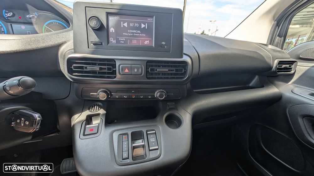 Peugeot e-Rifter 50 kWh Standard Active Pack - 23