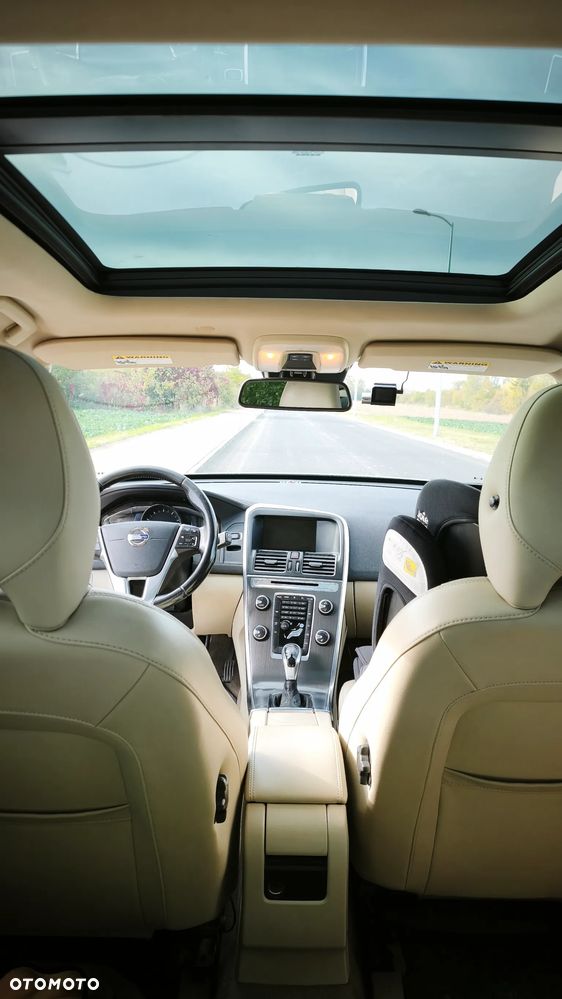 Volvo XC 60 - 13