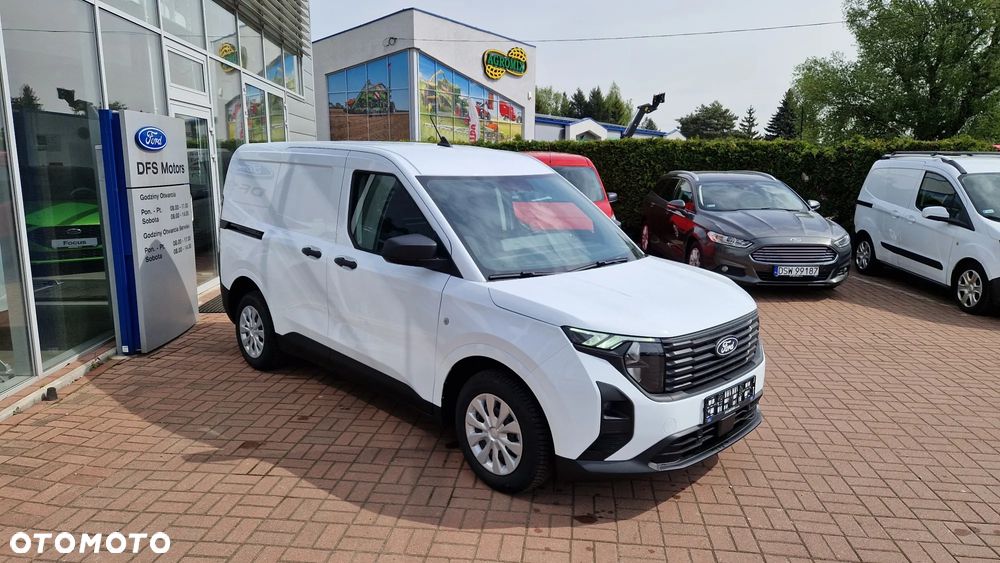Ford Nowy Courier - 3