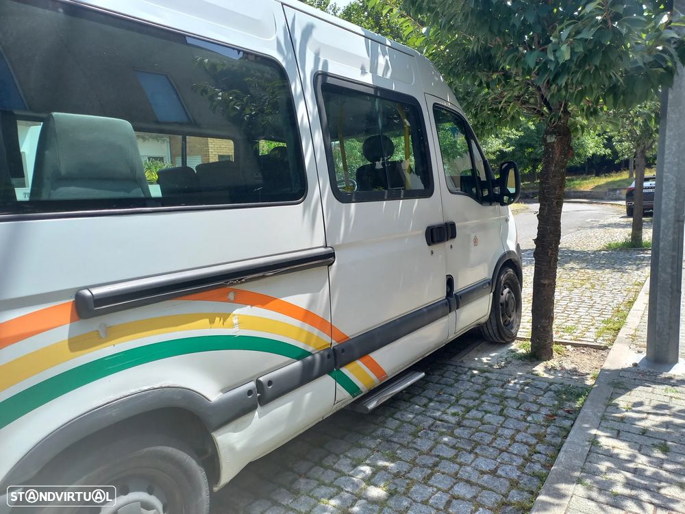 Renault Master 2.5 dci 9 lugares - 4
