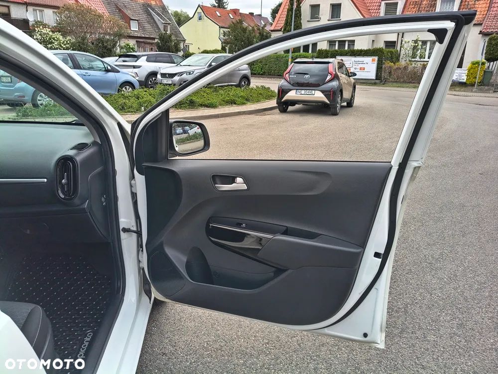 Kia Picanto 1.0 Dream-Team Edition - 18