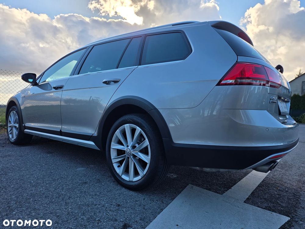 Volkswagen Golf Variant 2.0 TDI BMT 4Mot Highline - 8